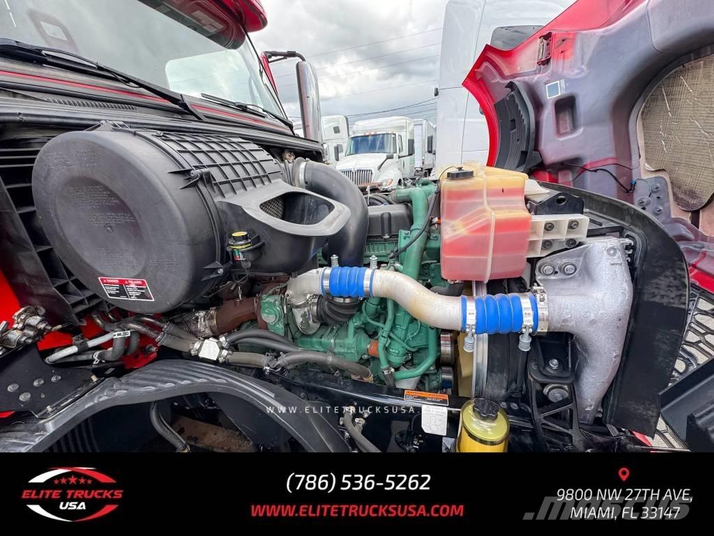 Volvo Commercial VNL Vetopöytäautot