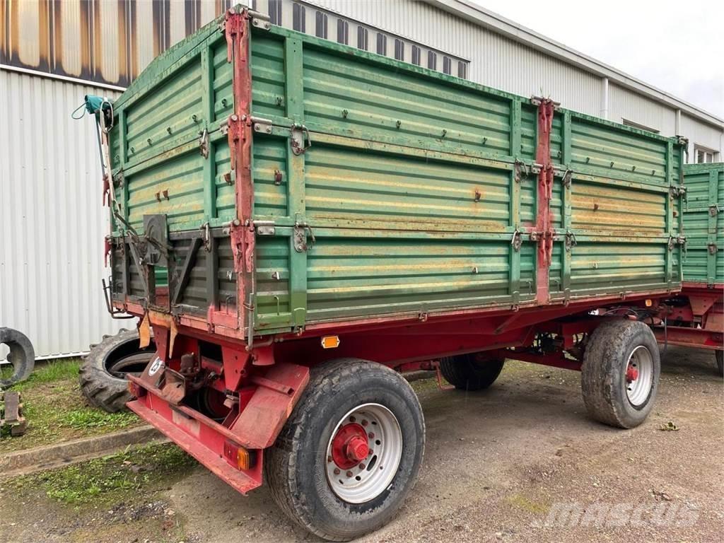 Agromet T-149 Sora- ja kippiperävaunut