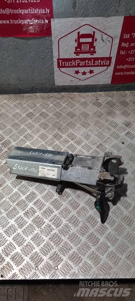Scania 94 D.   1427567 Ohjaamot ja sisustat