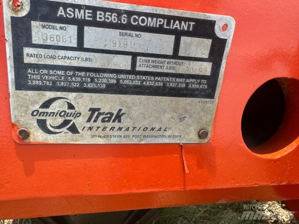 SkyTrak 3606 Kurottajat