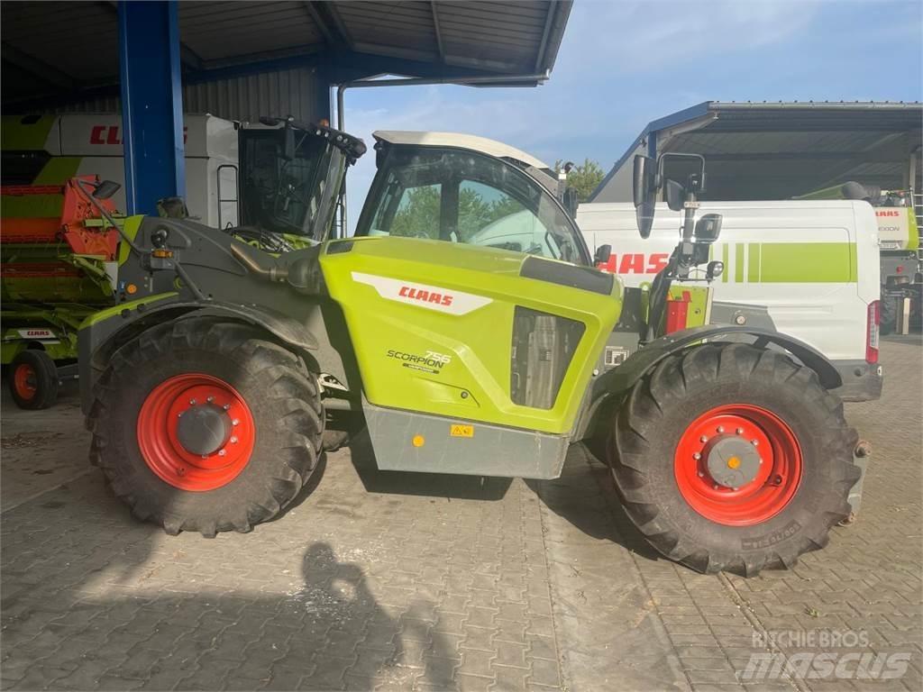 CLAAS Scorpion 756 Maatalouskurottajat