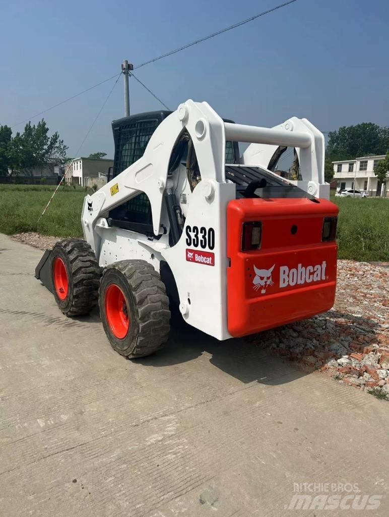 Bobcat S 330 Liukuohjatut kuormaajat