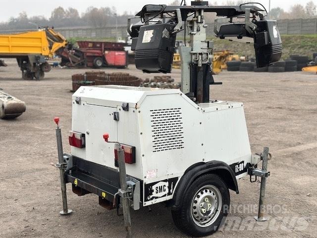 SMC T 90 Valopylväät