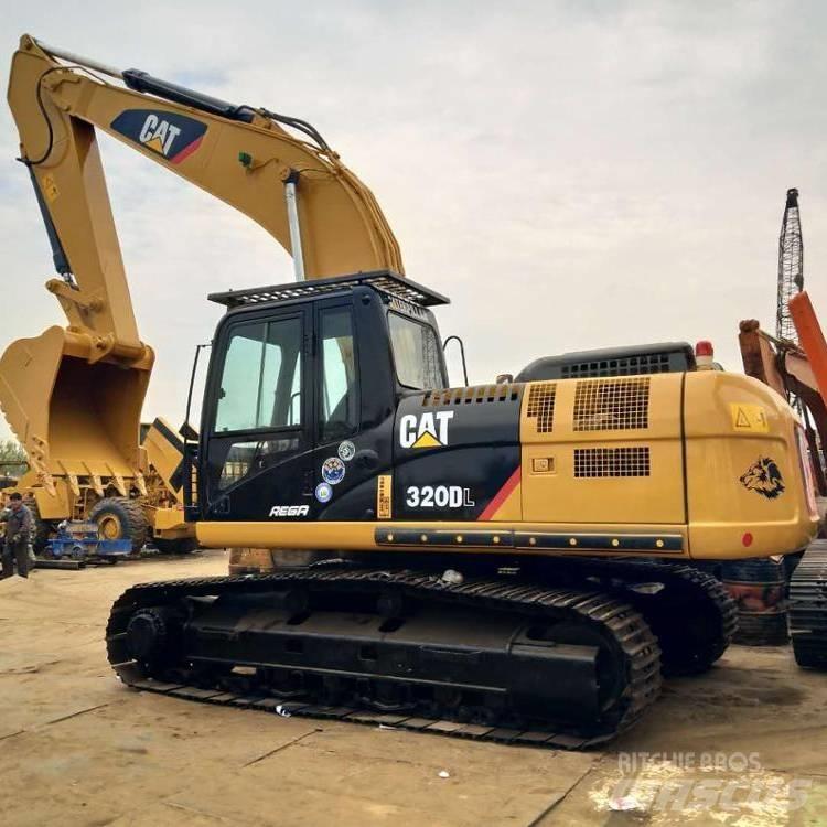 CAT 320D Telakaivukoneet
