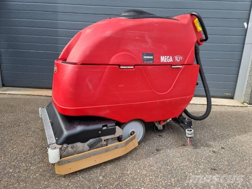 RCM Mega 702R Lakaisukoneet