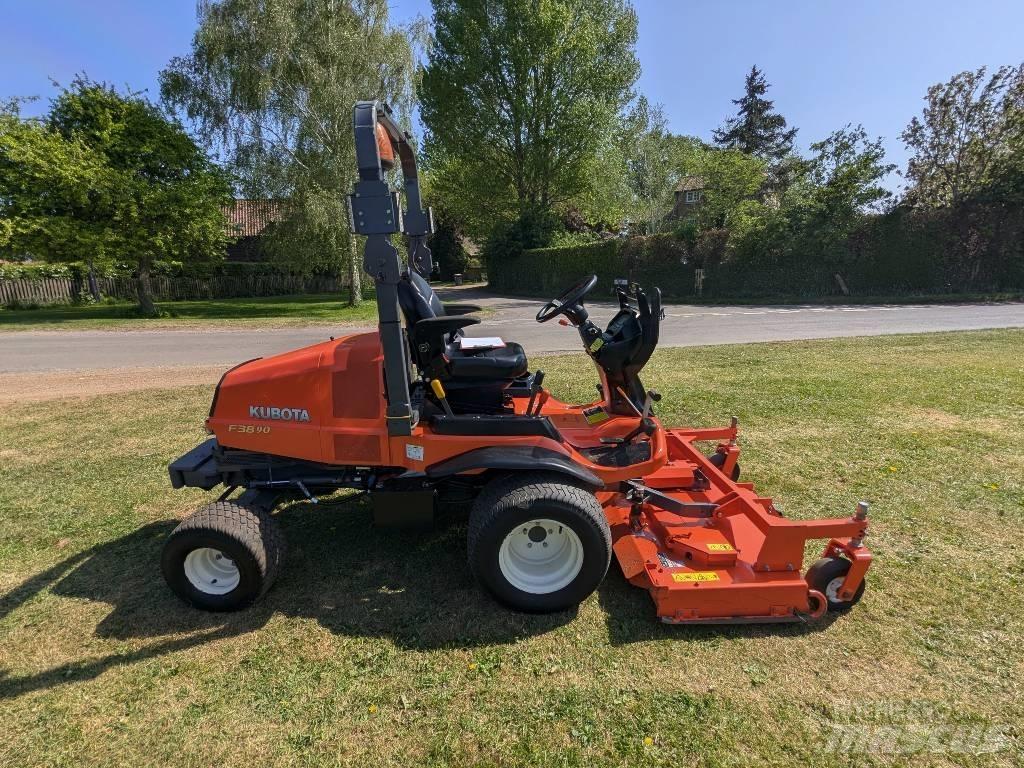 Kubota F 3890 Päältäajettavat ruohonleikkurit