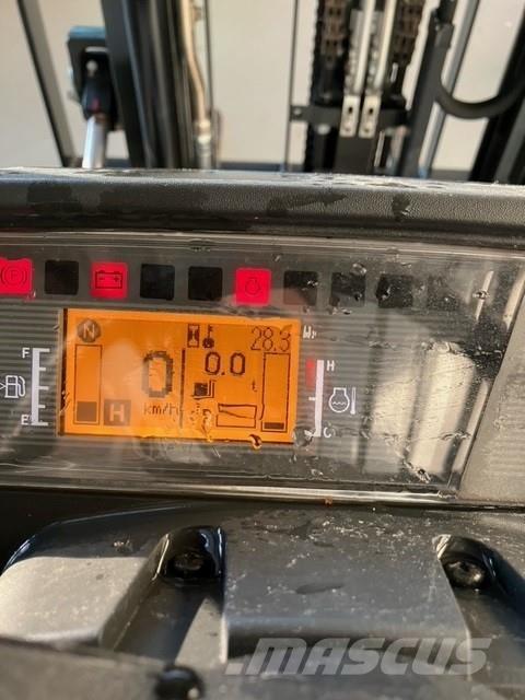 Mitsubishi FD25N3 Dieseltrukit