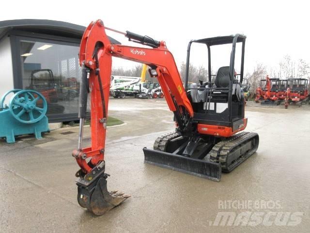 Kubota U 27-4 Minikaivukoneet < 7t