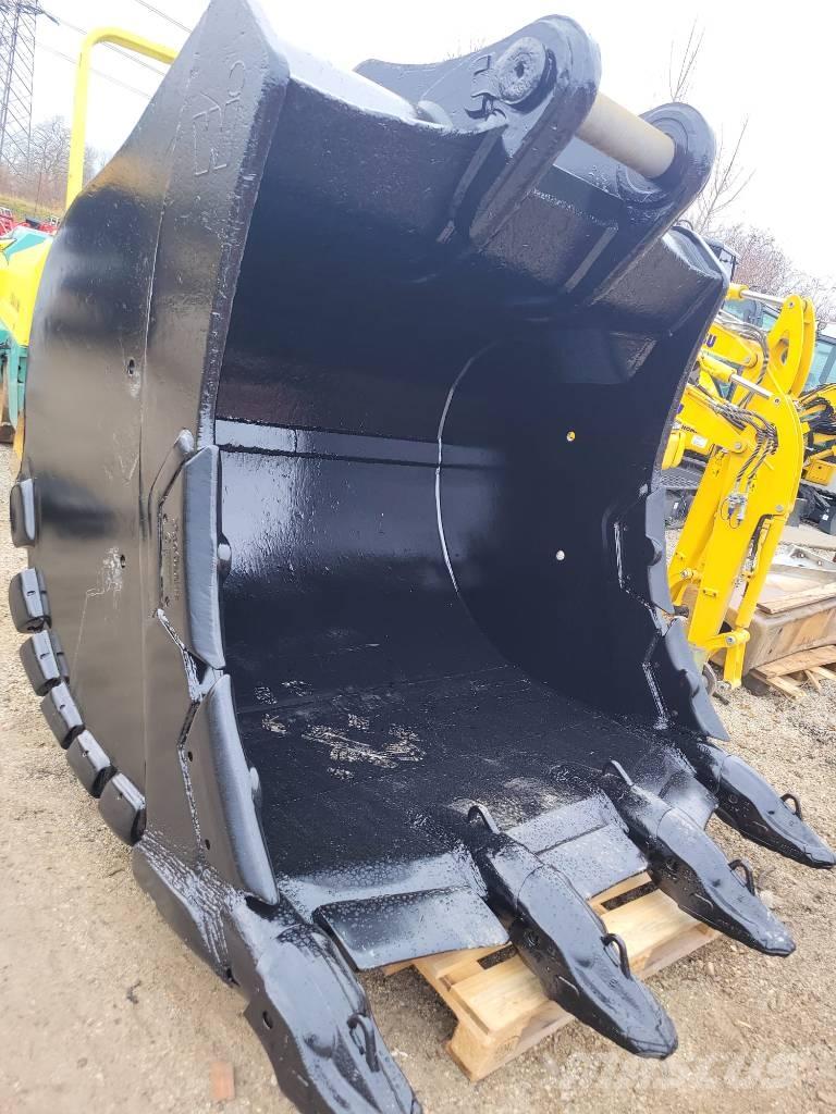 Komatsu Winkelbauer Kaivuulaitteet