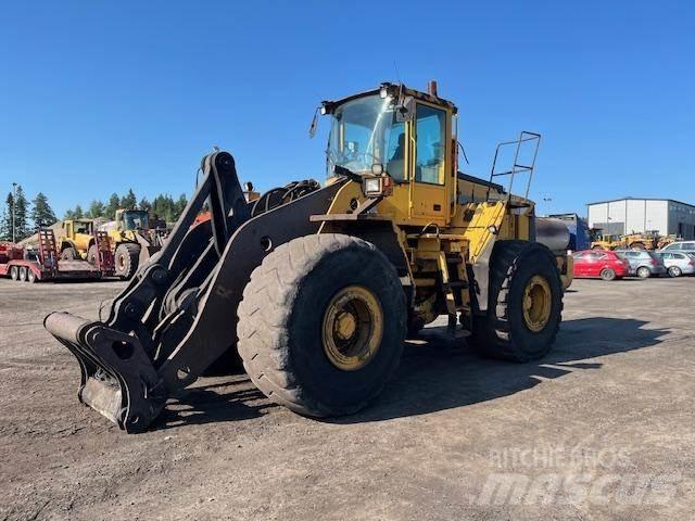 Volvo L220D Pyöräkuormaajat