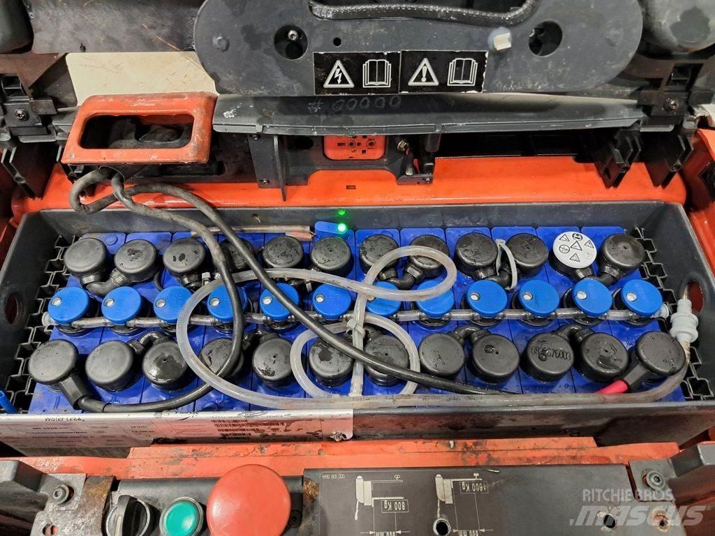 Linde T16L Lavansiirtotrukit