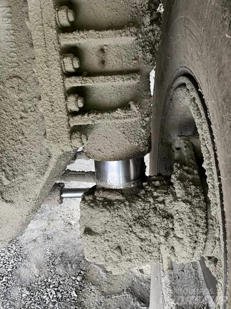 CAT 769 D Maansiirtoautot