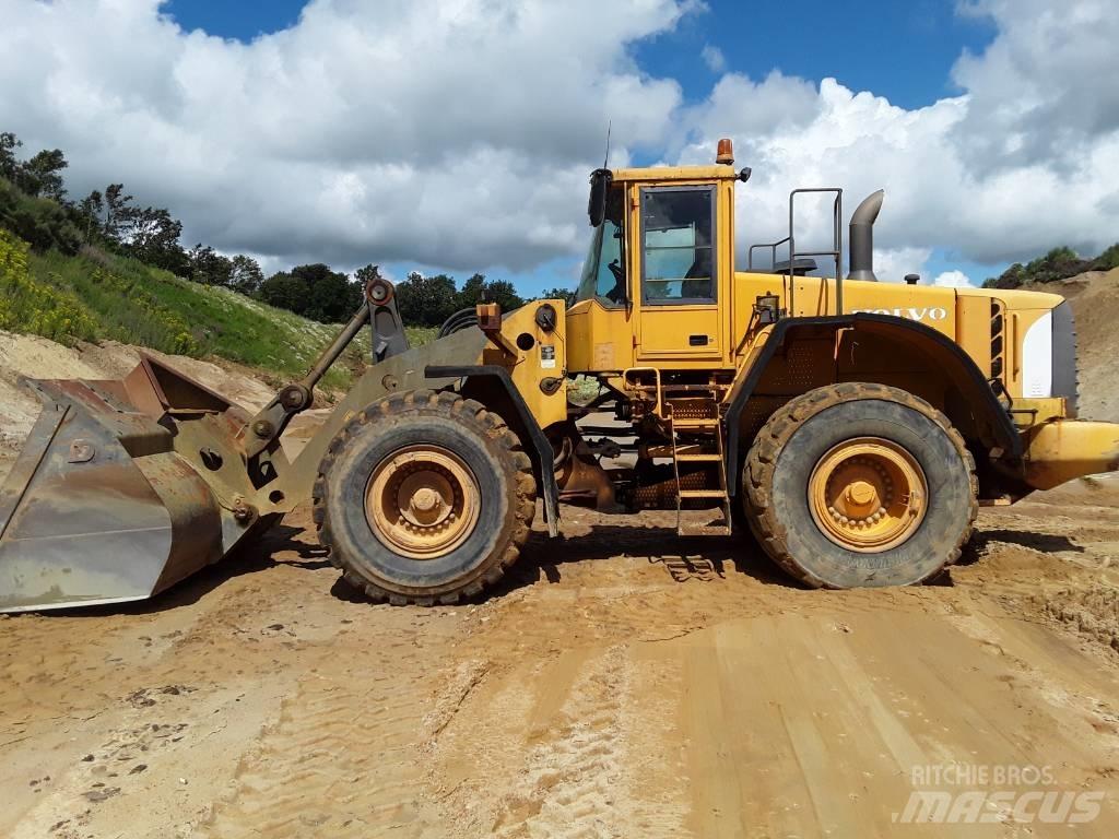 Volvo L 180 E Pyöräkuormaajat