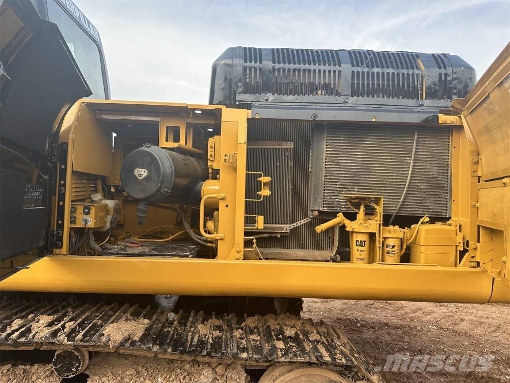 CAT 330DL Telakaivukoneet