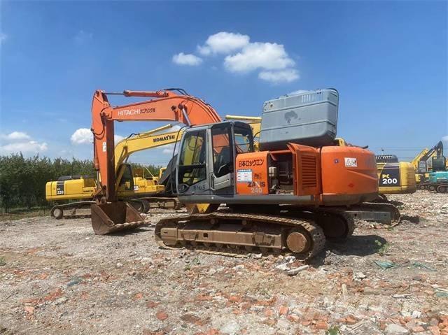 Hitachi ZX240 Telakaivukoneet