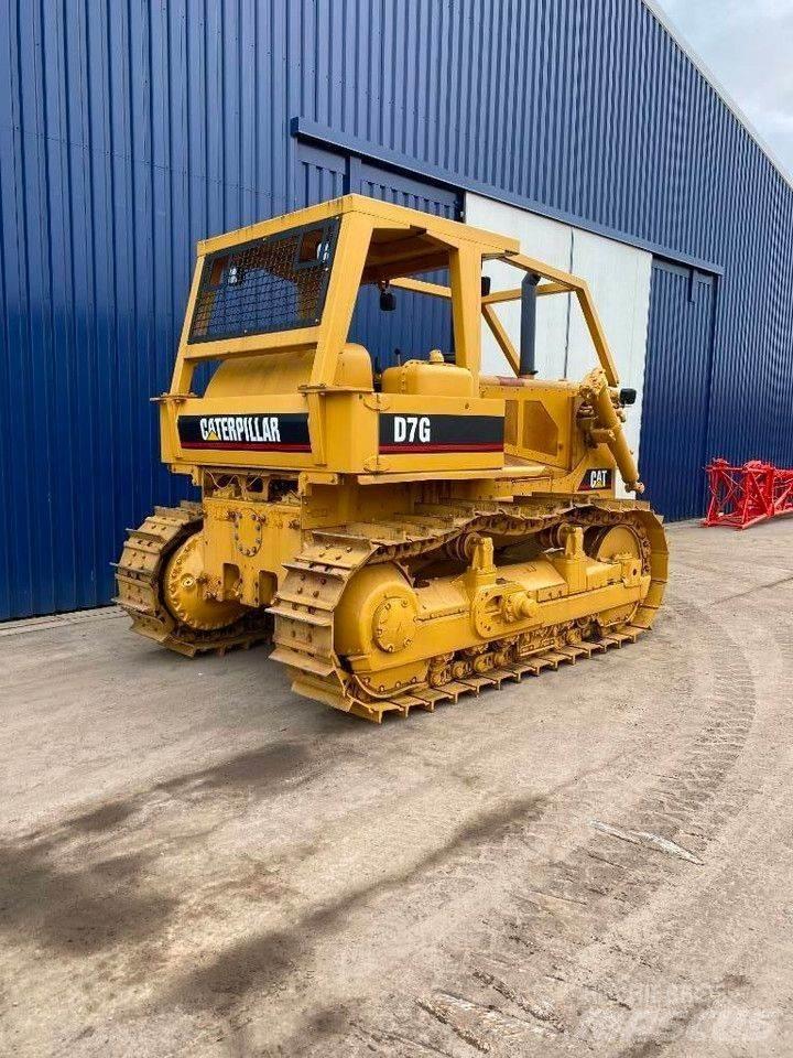 CAT D 7 G Telaketjupuskutraktorit