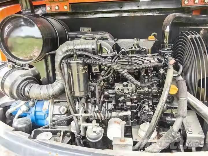 Doosan DX 60 Minikaivukoneet < 7t
