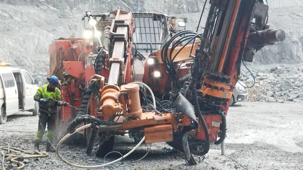Sandvik DS520-TC Kaapelipulttauslaitteet