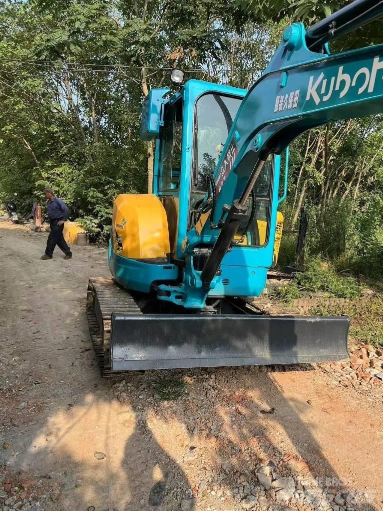 Kubota U35 Telakaivukoneet