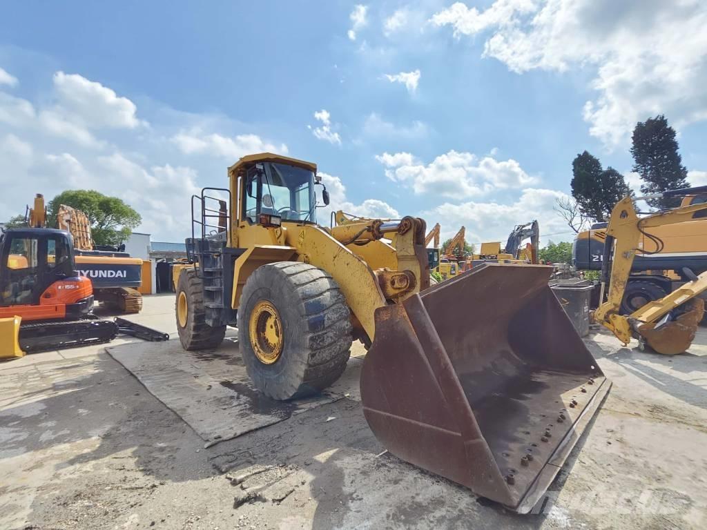 Komatsu WA 500 Pyöräkuormaajat