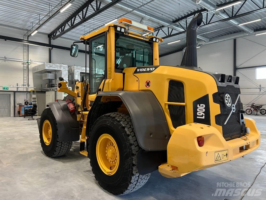 Volvo L90G Pyöräkuormaajat