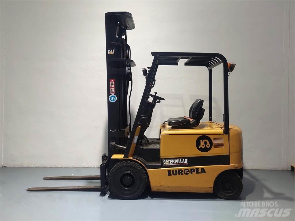 CAT EP25K PAC Sähkötrukit