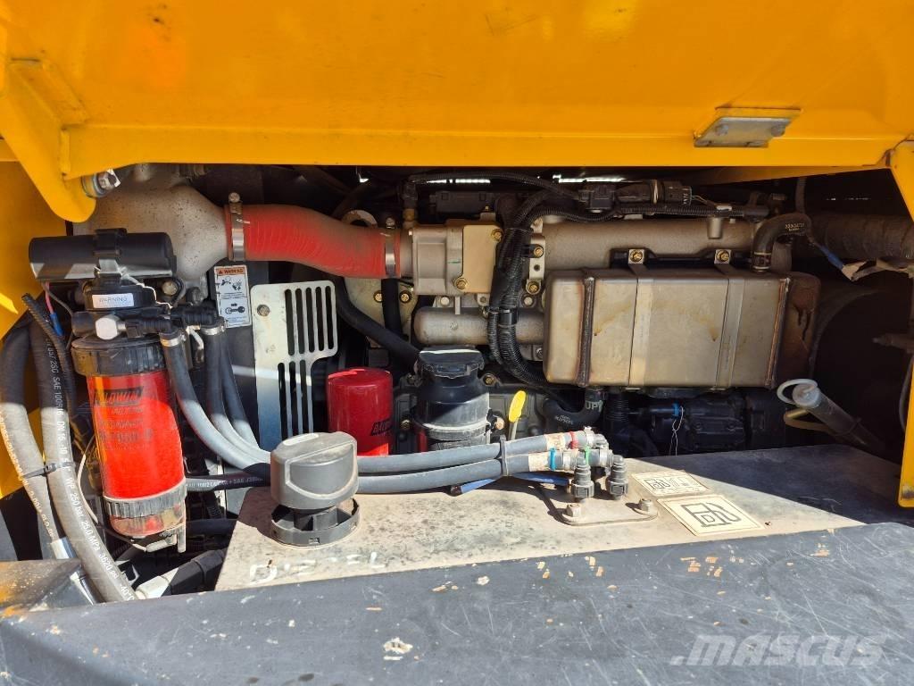 JCB 6 TST Minidumpperit