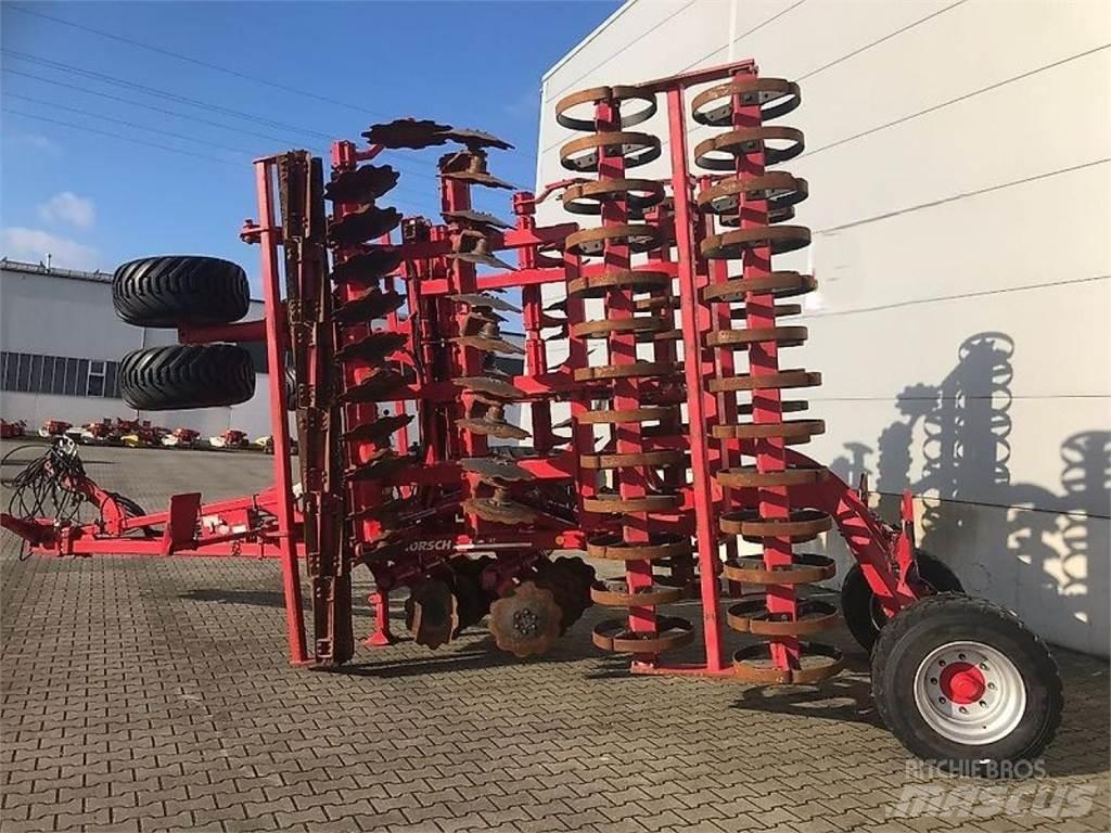 Horsch Joker 6 RT Kiekkomultaimet ja lautasäkeet