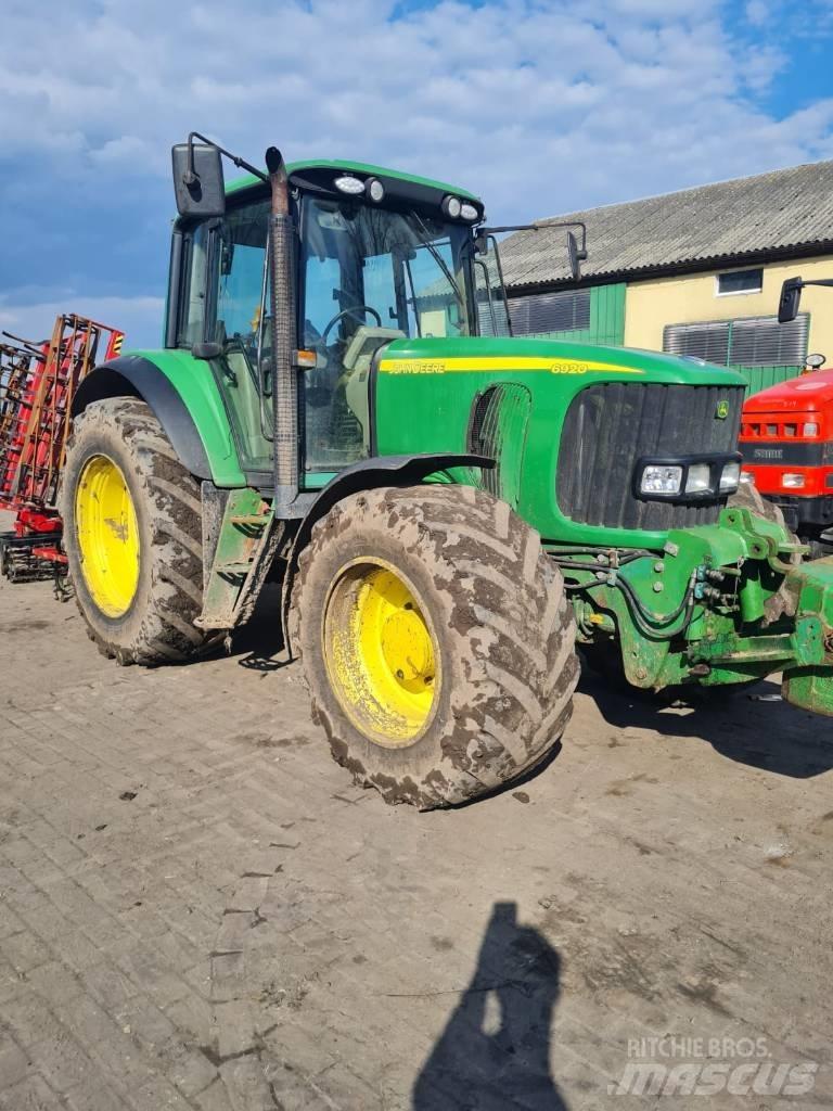 John Deere 6920 Traktorit