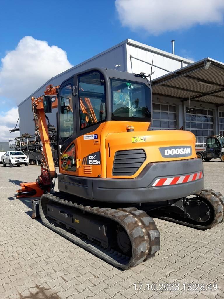 Develon DX 85 R-3 Midikaivukoneet 7t - 12t