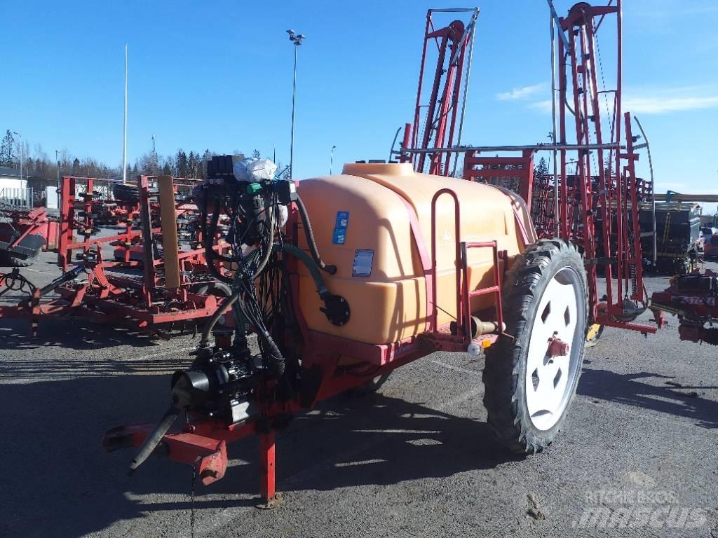 Junkkari 2300 / 15 / 3 Hinattavat ruiskut