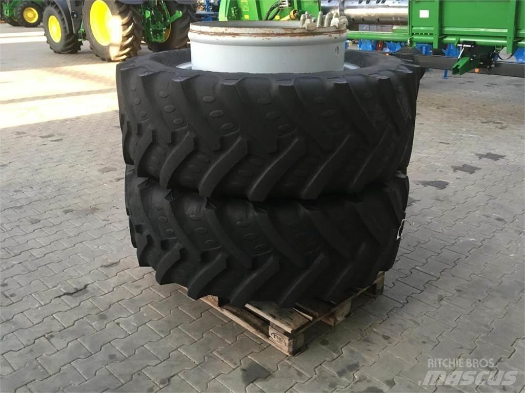 BKT 480/70R34 Renkaat ja vanteet