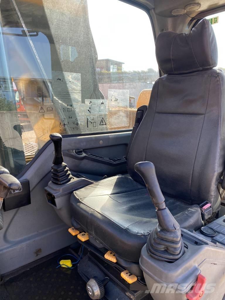 Volvo EC 210 B LC Telakaivukoneet