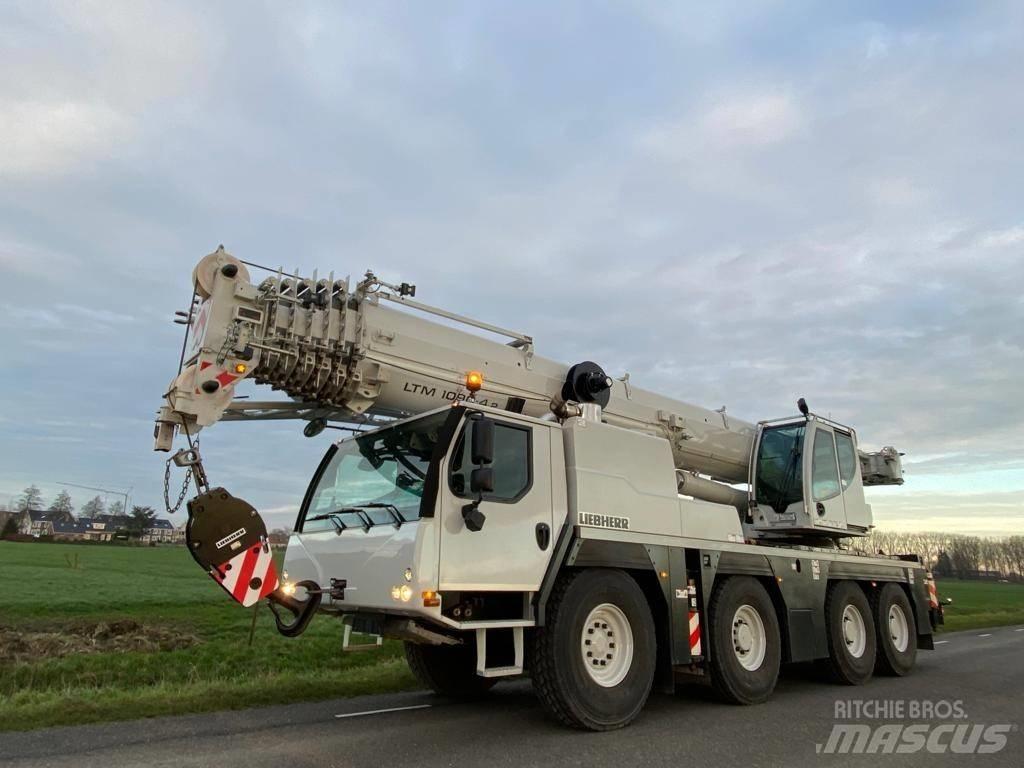 Liebherr LTM1090-4.2 Mobiilinosturit
