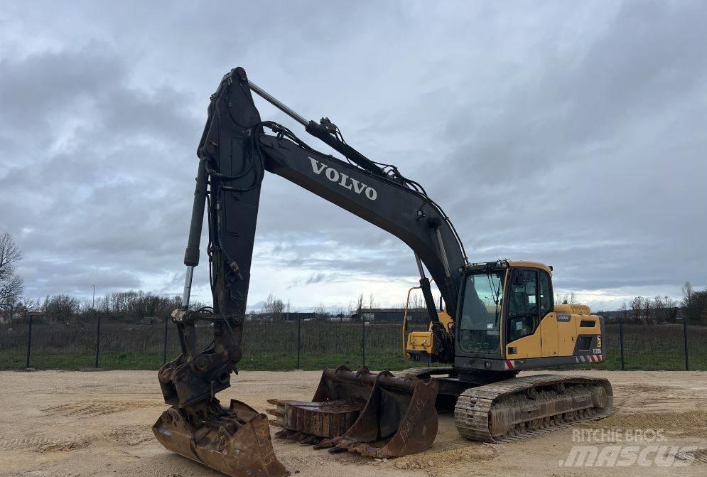 Volvo EC 220 DL Telakaivukoneet