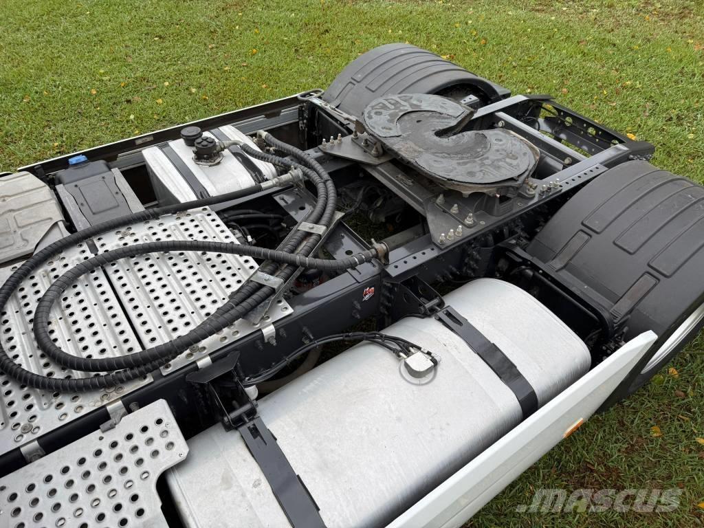 Renault T480 Vetopöytäautot