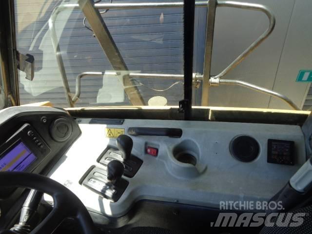 CAT 740 B Dumpperit