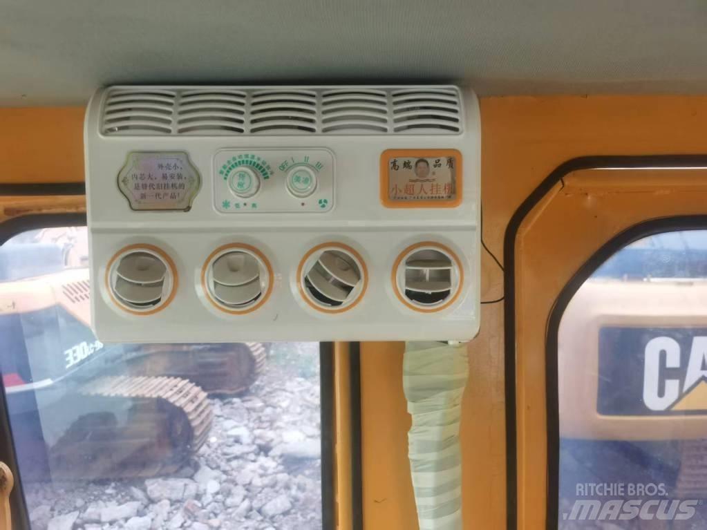 CAT D 7 G Tiehöylät