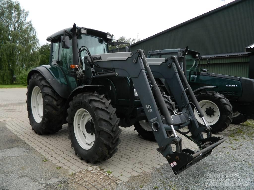 Valtra C 130 Traktorit