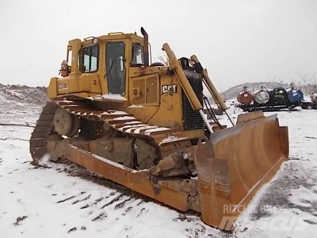 CAT D 6 H LGP II Telaketjupuskutraktorit
