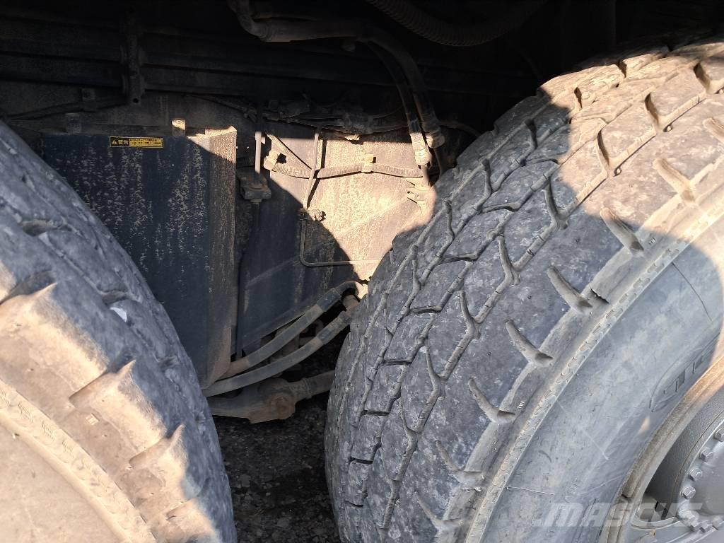 Kato KR-75H RT-nosturit