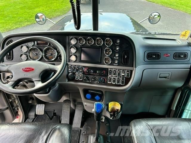 Peterbilt 389 Vetopöytäautot
