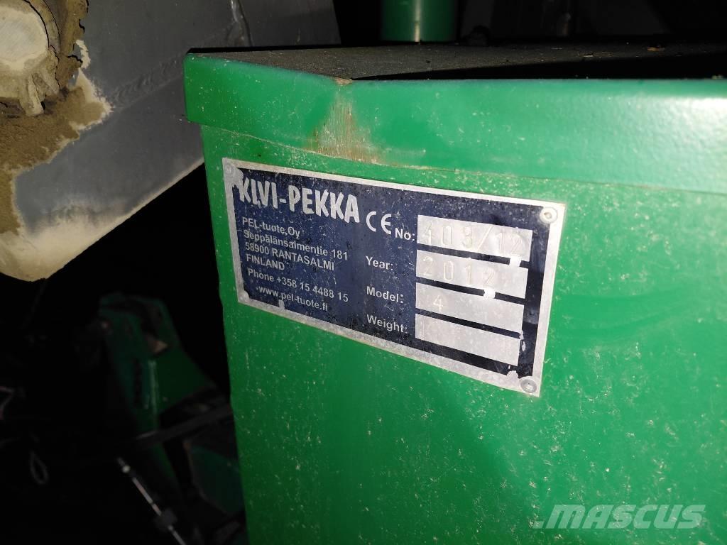 Kivi-Pekka 4 Kivenkeräyskoneet