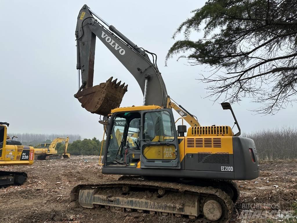 Volvo EC210D Telakaivukoneet