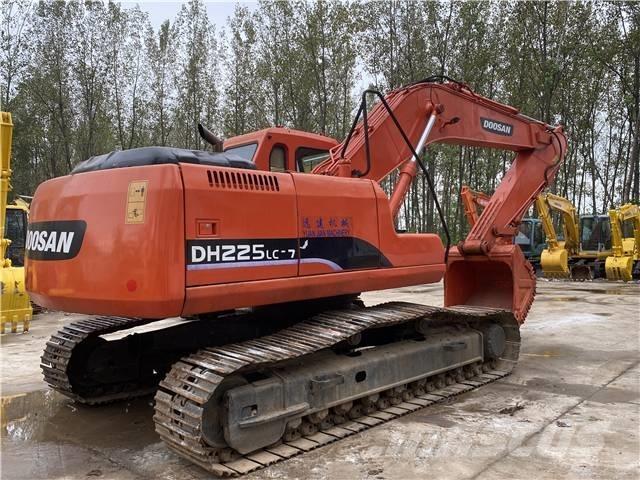 Doosan DH225 Telakaivukoneet