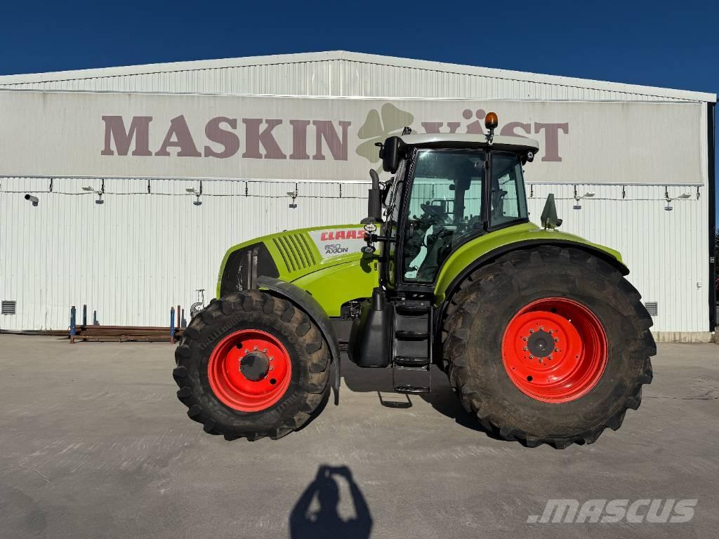 CLAAS Axion 850 Traktorit