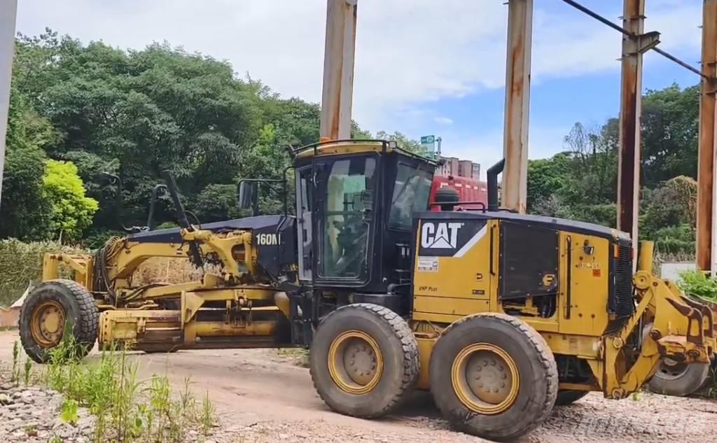 CAT 160 M Tiehöylät