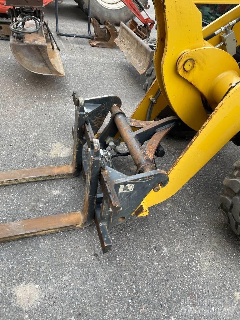 Komatsu WA 70 Pyöräkuormaajat