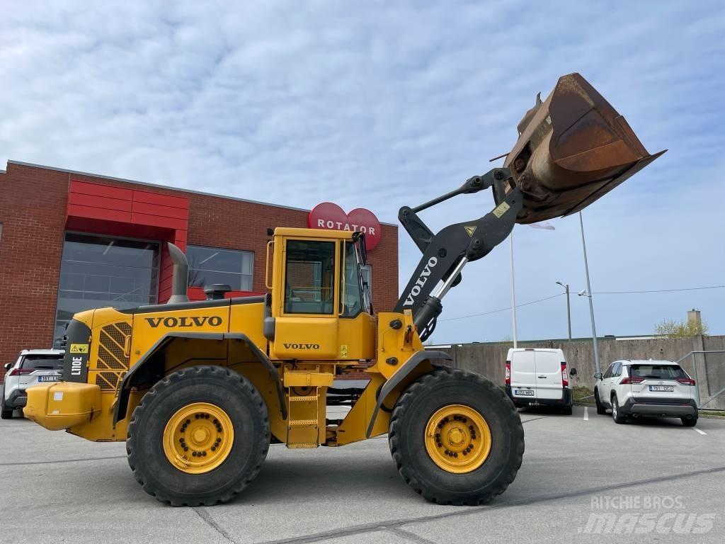 Volvo L 110 E Pyöräkuormaajat