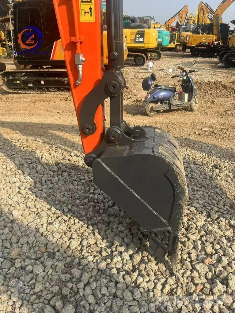 Doosan DX 60 Minikaivukoneet < 7t
